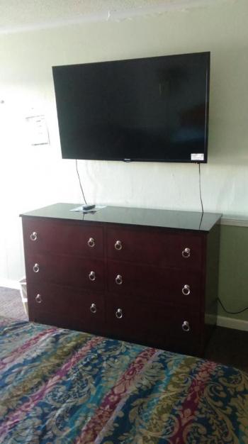 Aristocrat Motor Inn